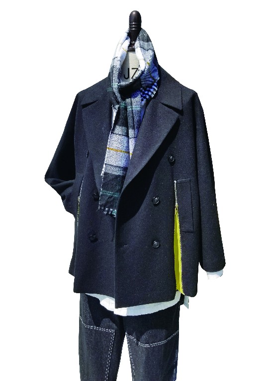 Men's wool jacket with wide laples